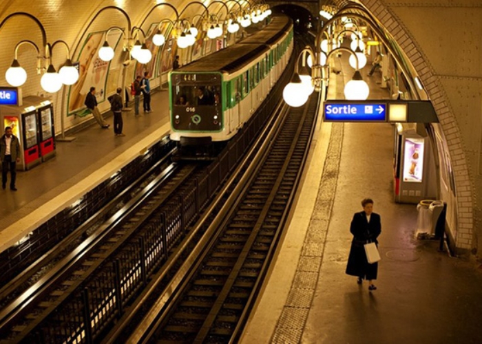 Kinh nghiệm du lịch pháp bỉ hà lan đức - Tàu điện ngầm là phương tiện di chuyển phổ biến của Pháp, Bỉ, Hà Lan, Đức