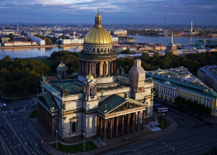 Tour du lịch Nga 9 ngày 8 đêm - Nhà thờ Thánh Isaac một những địa điểm du lịch thăm quan nổi tiếng