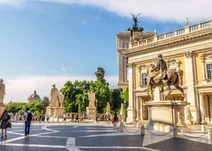 Đài phun nước Trevi ở Roma Ý - Bảo tàng Capitoline là một trong những bảo tàng nghệ thuật lâu đời nhất