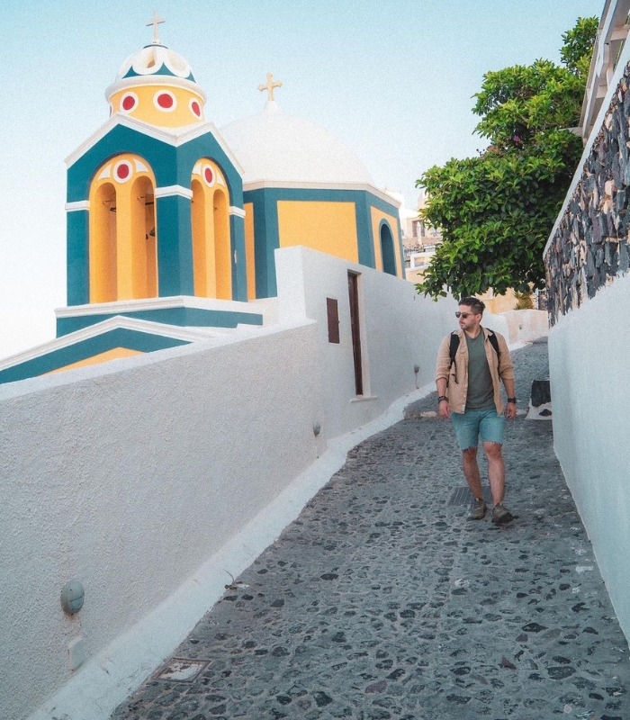 Du lịch đảo Santorini Hy Lạp - Làng Firag là một ngôi làng đẹp như tranh vẽ