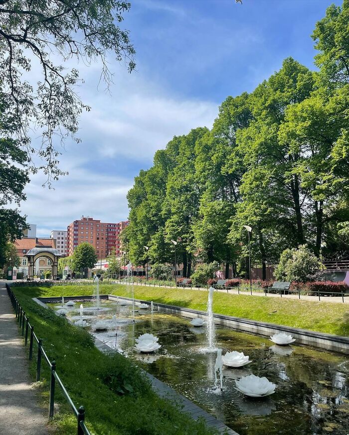 Tham quan  công viên Folkets thành phố Malmo Thụy Điển