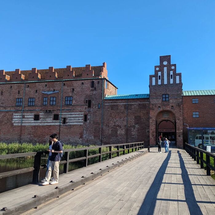 Khám phá Lâu đài Malmö  tại thành phố Malmo Thụy Điển