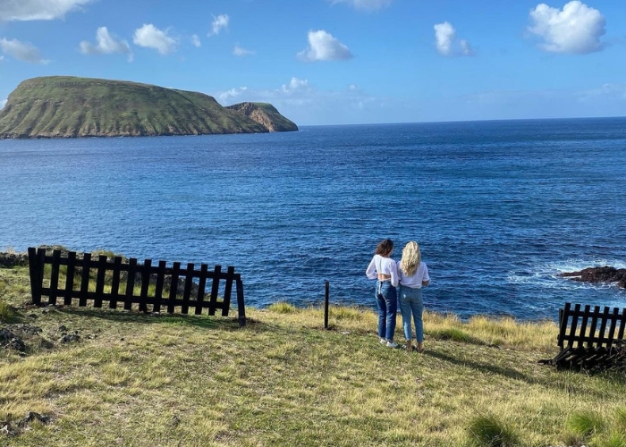 Quần đảo Azores Bồ Đào Nha - Hòn đảo Terceira cũng sở hữu nhiều bãi biển đẹp với bờ cát trắng mịn, nước biển trong xanh