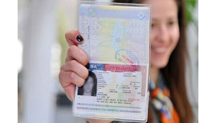 Pháp được nhiều người đánh giá xin visa châu Âu nước nào dễ nhất