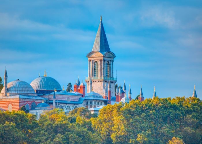 Cung điện Topkapi là địa điểm du lịch nổi tiếng tại Thổ Nhĩ Kỳ