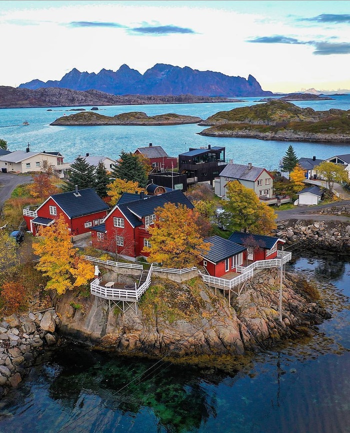 Tham quan thành phố Svolvaer khi du lịch quần đảo Lofoten Na Uy