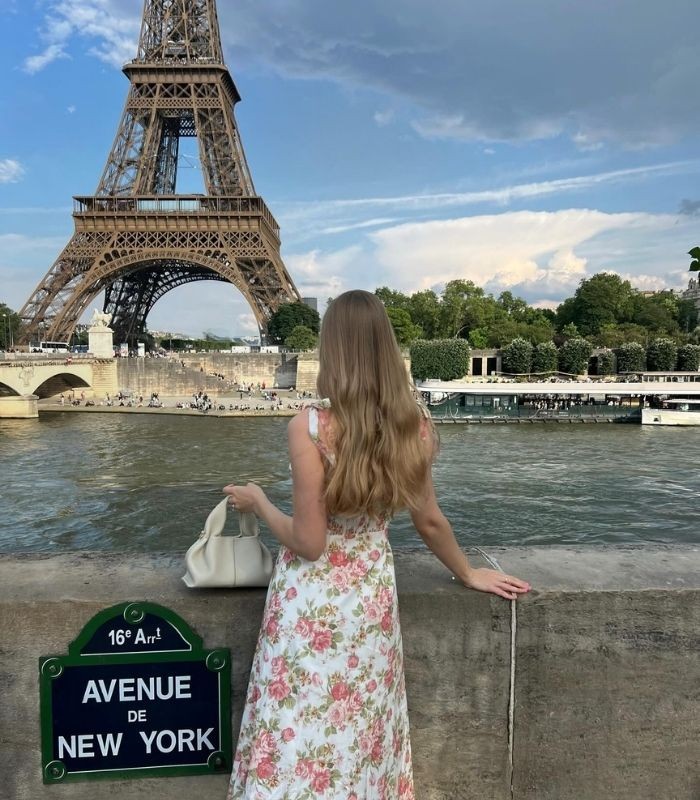 Paris luôn là điểm dừng chân không thể thiếu khi du lịch Pháp mùa hè