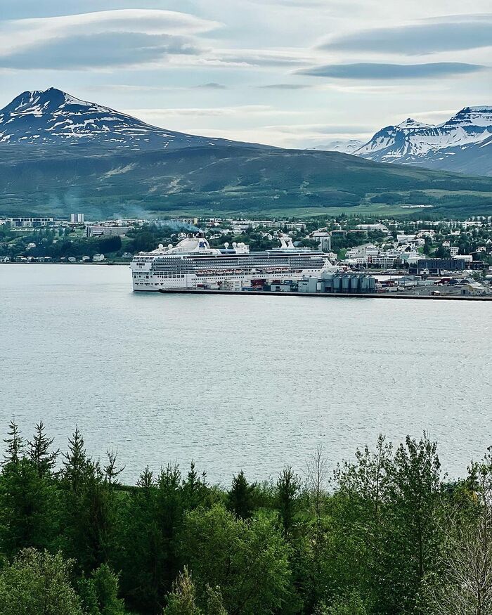  du lịch Akureyri Iceland mang đến nhiều điều thú vị