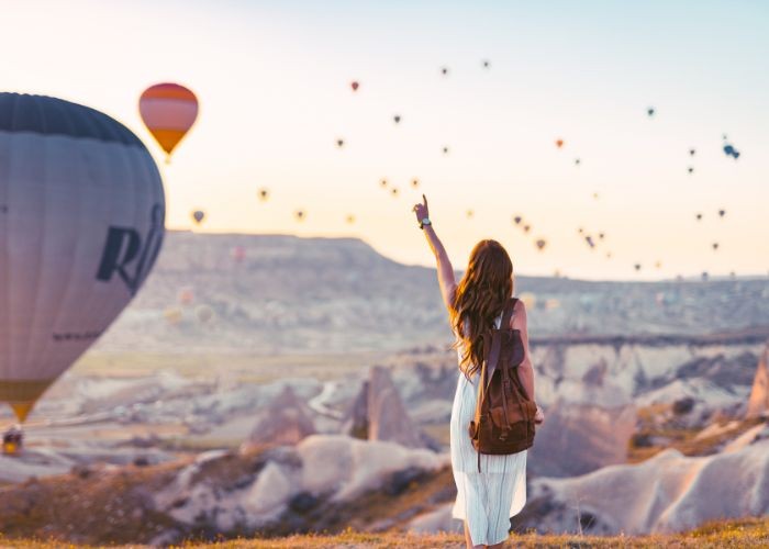 Bay khinh khí cầu tại Thổ Nhĩ Kỳ mùa hè
