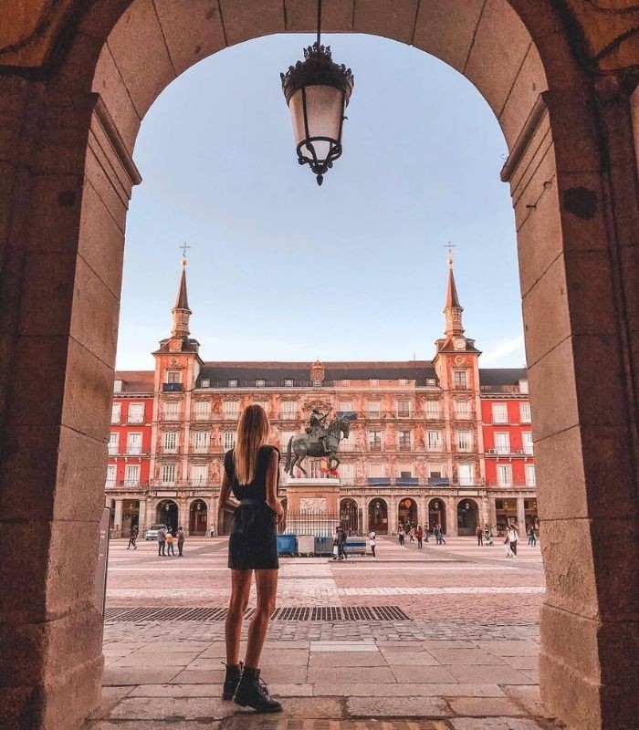 Madrid là điểm khởi đầu lý tưởng trong hành trình du lịch Tây Ban Nha