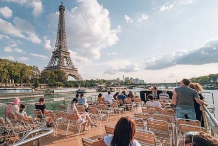 Du thuyền sông Seine Paris có đắt không? Bảng giá các hãng tàu phổ biến nhất
