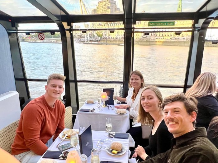 địa điểm du lịch London mùa hè không thể thiếu sông thames