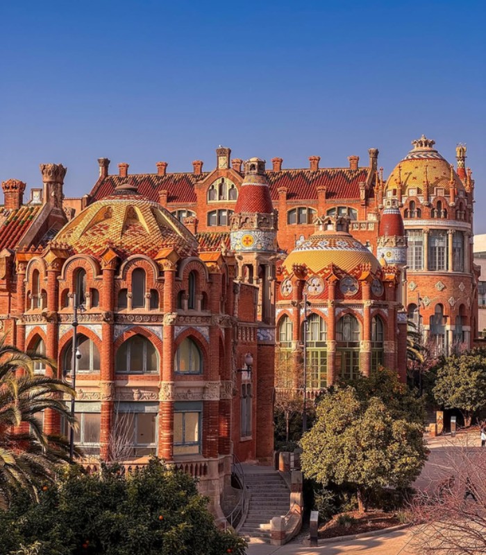 Du lịch Barcelona - Quần thể kiến trúc Sant Pau Recinte Modernista