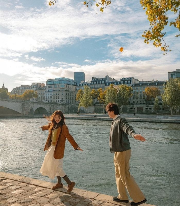Một trong những lý do nổi bật để du lịch Pháp mùa thu là khung cảnh thiên nhiên đẹp mắt