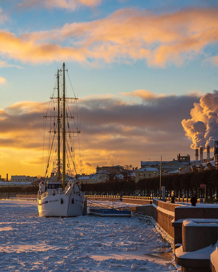 Phương tiện di chuyển khi du lịch thành phố Saint Petersburg Nga