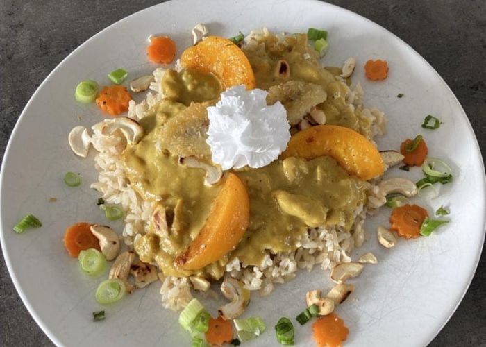 Món ăn ngon Thụy Sĩ - Cơm cà ri Riz Casimir