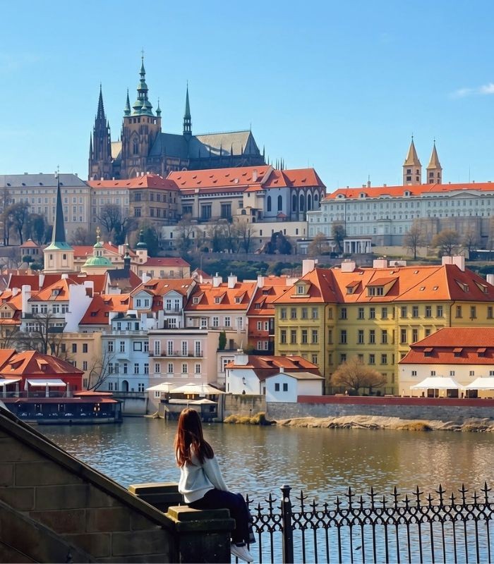 Địa điểm ngắm mùa thu châu Âu - Thủ đô Praha
