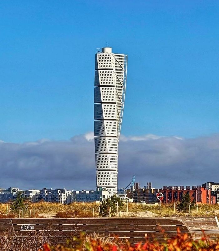 Kinh nghiệm du lịch Thụy Điển - Tòa nhà Turning Torso