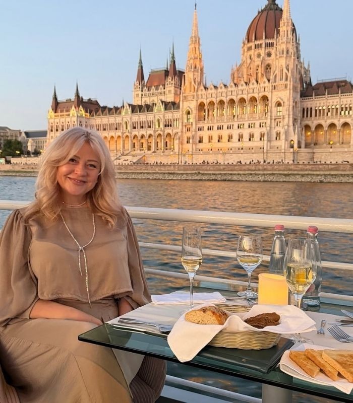 Phương tiện di chuyển tại Hungary - Du thuyền trên sông Danube