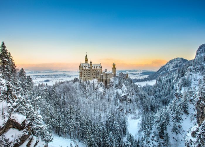 Lâu đài Neuschwanstein Đức mùa đông