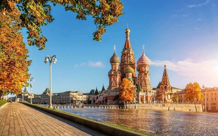 Hình ảnh nước Nga với kiến trúc độc đáo luôn thu hút mọi du khách.- du lịch châu âu nên đi những nước nào