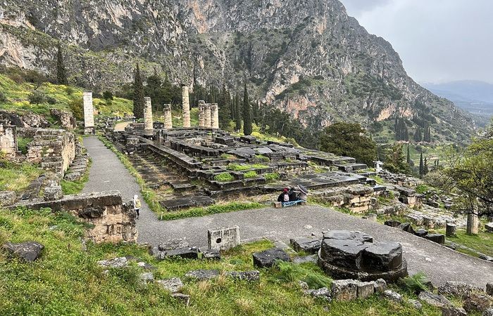 Di tích cổ Delphi tại đất nước Hy Lạp - địa điểm du lịch Hy Lạp