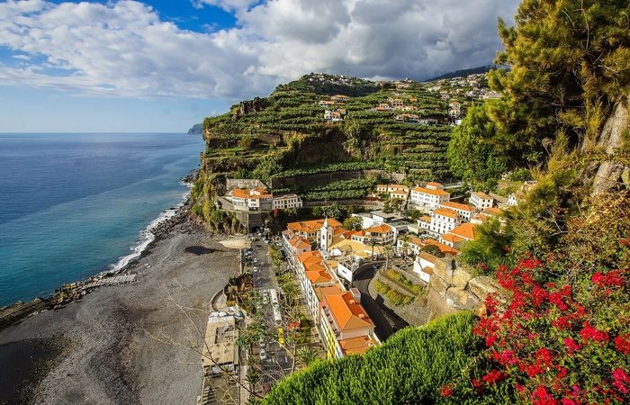 Madeira nổi tiếng trước khung cảnh thiên nhiên ấn tượng -Cảnh đẹp Bồ Đào Nha