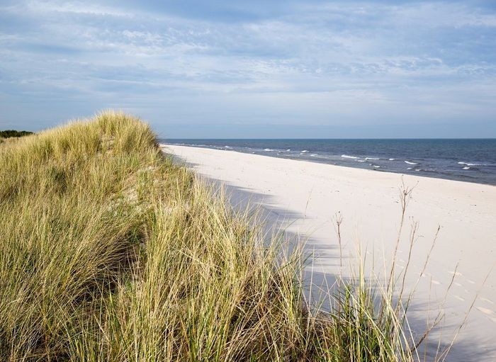 Bãi biển Sandhammaren đẹp với cát trắng trải dài - Cảnh đẹp ở Thụy Điển