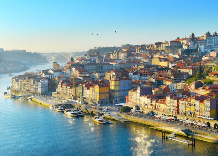 Thành phố thơ mộng và yên bình tại Bồ Đào Nha - du lịch châu Âu tháng 3