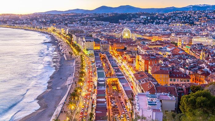 Thành phố Nice tại Pháp đẹp ngỡ ngàng.- du lịch châu âu tháng 7