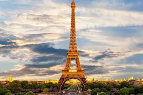 10 Địa điểm du lịch Pháp mang tới hành trình đáng nhớ cho mọi du khách