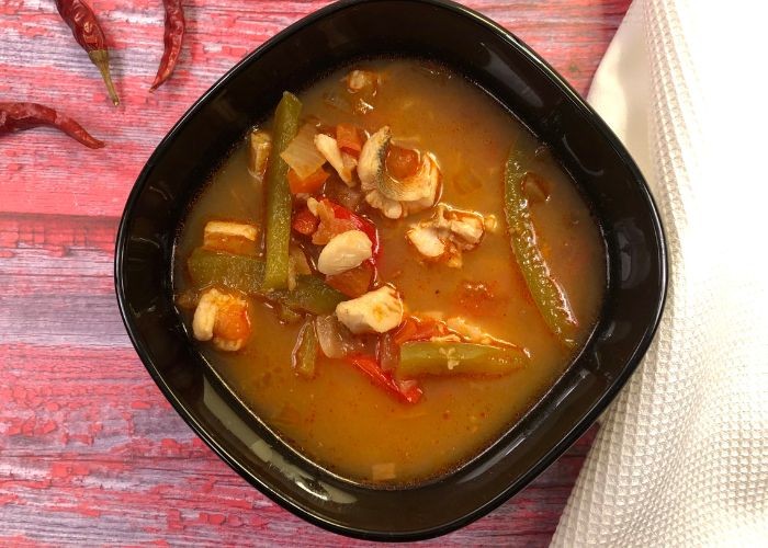 Món ăn ngon tại Hungary Súp cá Halászlé