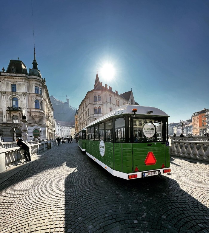 du lịch thủ đô Ljubljana Slovenia tận hưởng không khí trong lành