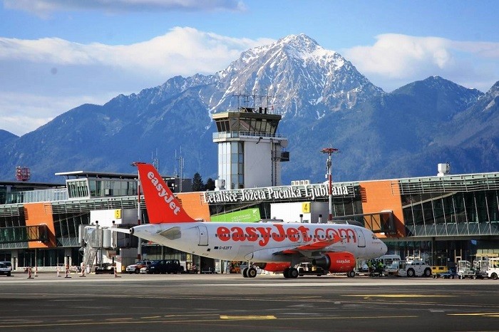 du lịch thủ đô Ljubljana Slovenia bằng máy bay
