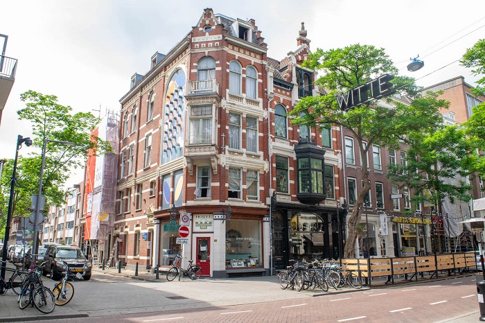 Khu phố nghệ thuật de Witte de Withstraat là một trong những điểm đến nổi tiếng mà bạn không thể bỏ qua khi du lịch Rotterdam Hà Lan