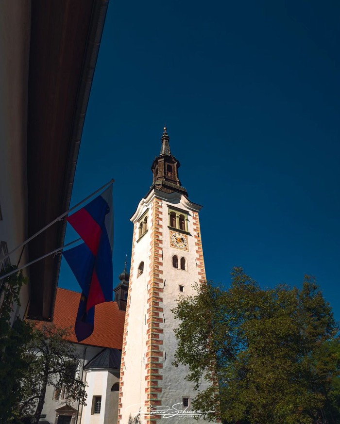 hồ Bled Slovenia có nhà thờ cổ kính