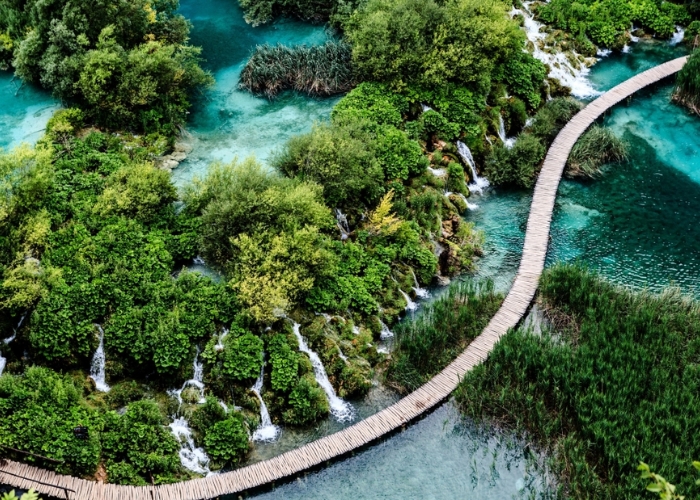 Du lịch công viên quốc gia hồ Plitvice Croatia - Khung cảnh hồ Plitvice từ trên cao