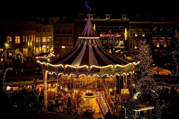 Maastricht - De Vrijthof địa điểm tốt nhất nên ghé thăm trong dịp Giáng sinh ở Hà Lan