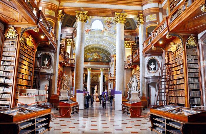 Du lịch Vienna Áo chiêm ngưỡng vẻ đep cung điện hoàng gia