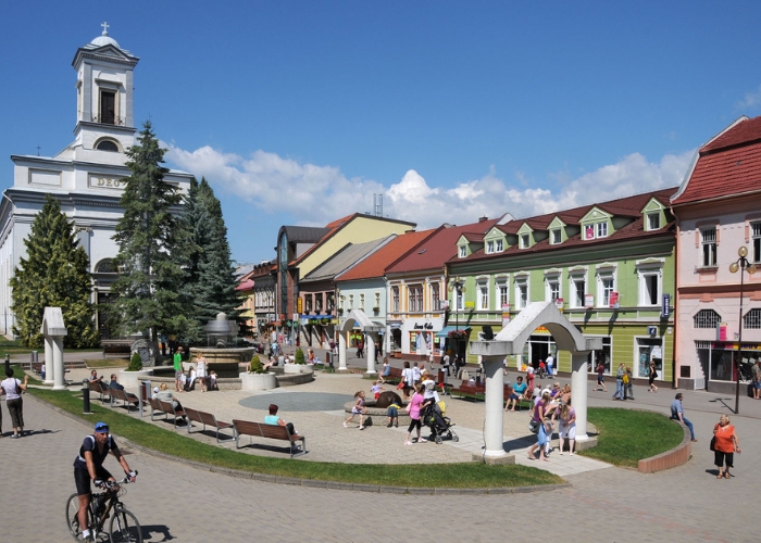 Dãy núi Tatra Ba Lan - Khu phố cổ Poprad đã có từ lâu đời tại núi Tatra