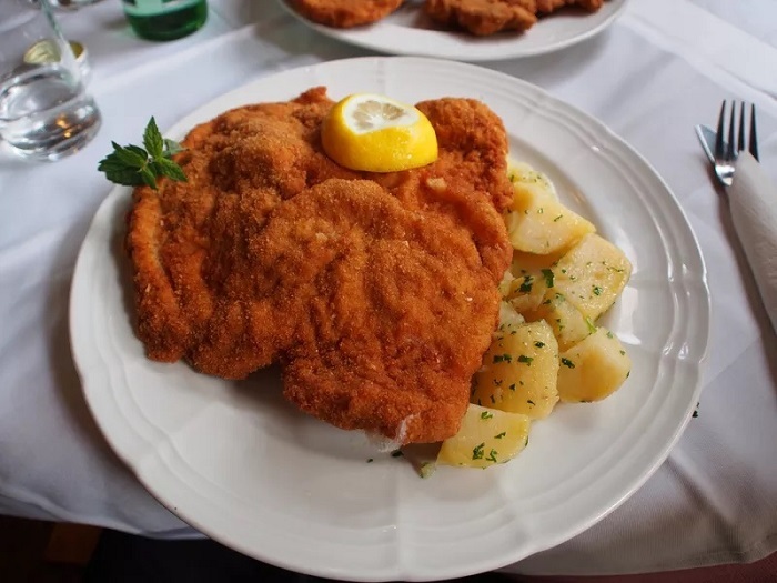du lịch Vienna Áo đừng quên thưởng thức những món ăn hấp dẫn