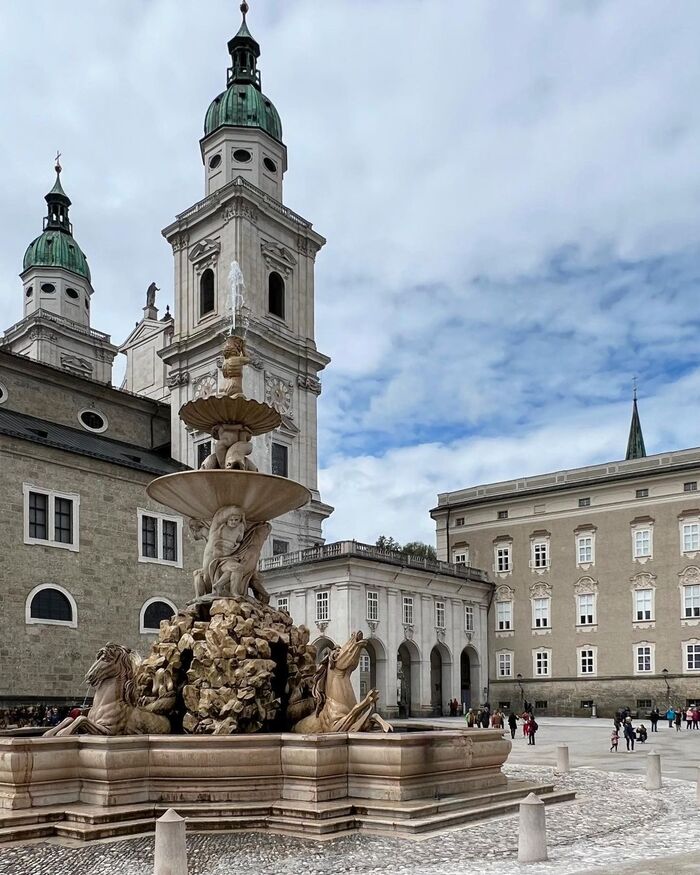 Kinh nghiệm du lịch Salzburg Áo nhất định phải ghé thăm Cung điện Mirabell 