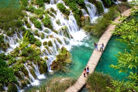 Khám phá khu du lịch công viên quốc gia hồ Plitvice Croatia
