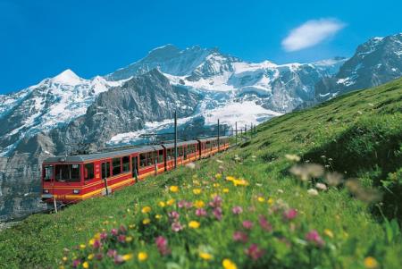 Tour du lịch Thụy Sĩ bao nhiêu tiền? 4 tips tiết kiệm chi phí