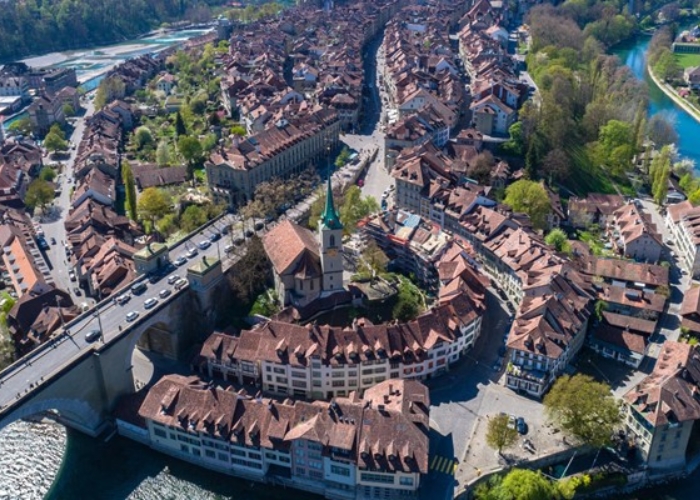 Tour du lịch thụy sĩ bao nhiều tiền - Bern là thủ đô của Liên bang Thụy Sĩ
