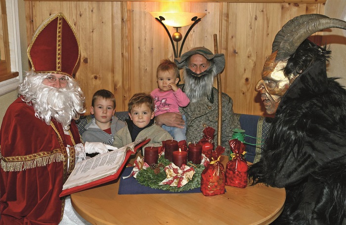 Truyền thống Ngày Thánh Nicholas trong lễ Giáng sinh ở Đức