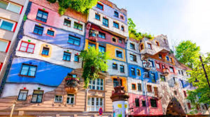 Du khách du lịch Vienna Áo không thể bỏ qua nhà Hundertwasser