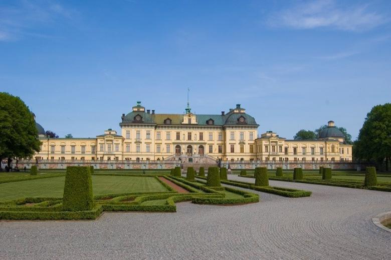 Cung điện Drottningholm