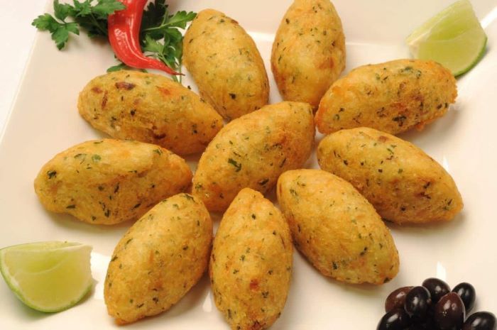 Món ăn ngon chế biến từ cá tuyết mang tên Pastéis de bacalhau