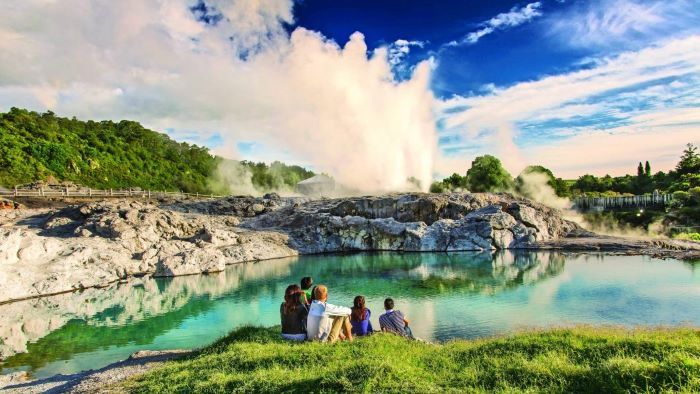 Cảnh đẹp độc đáo ở Rotorua